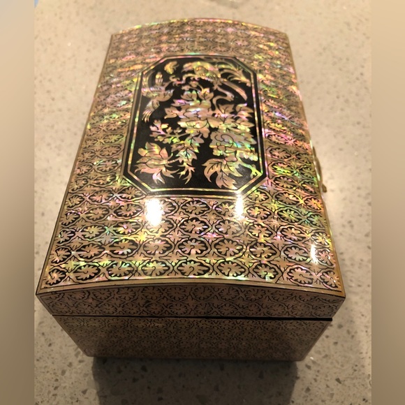 Japanese Jewelry Box - Picture 7 of 8